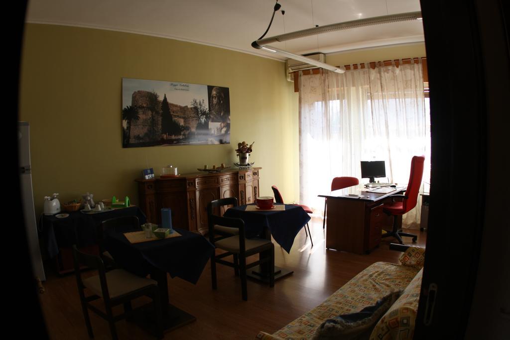 Rooms2Rent Reggio de Calabre Extérieur photo