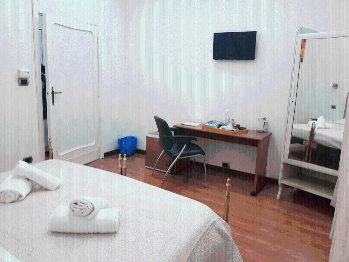 Rooms2Rent Reggio de Calabre Extérieur photo