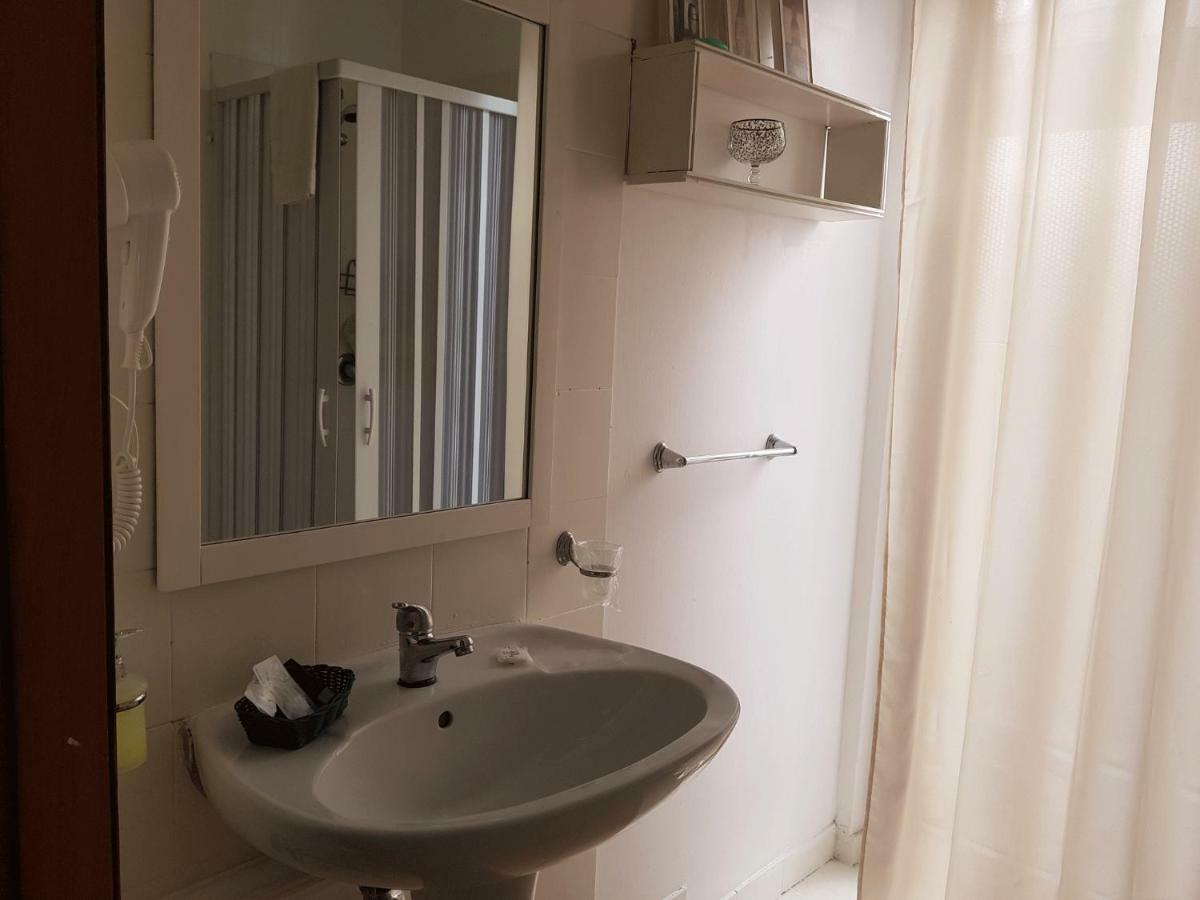 Rooms2Rent Reggio de Calabre Extérieur photo