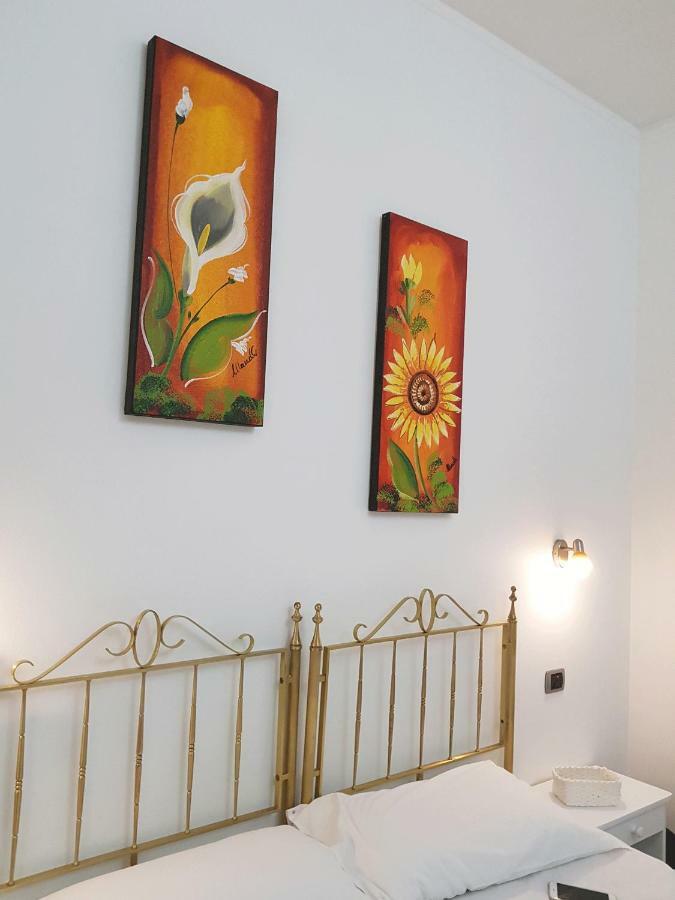 Rooms2Rent Reggio de Calabre Extérieur photo