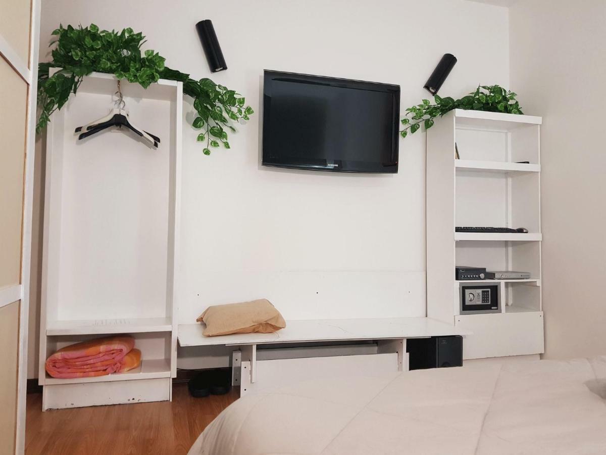 Rooms2Rent Reggio de Calabre Extérieur photo